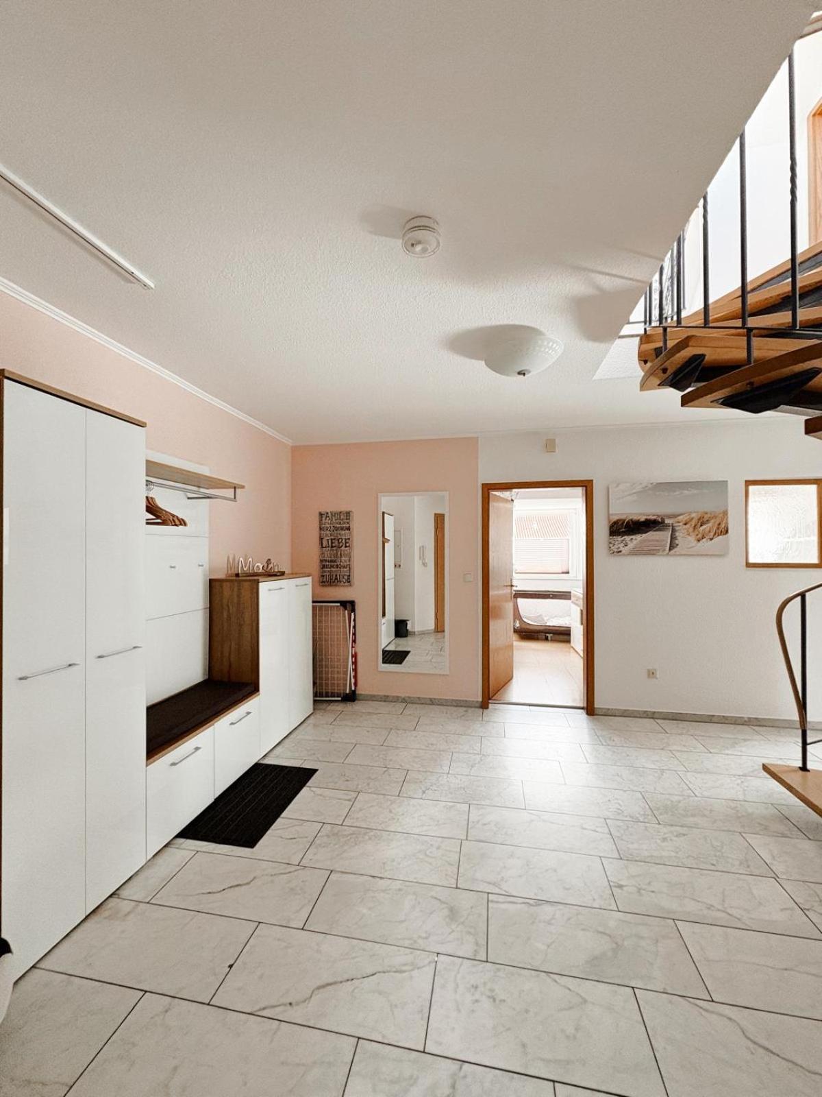 Ferienwohnung Koeoek II - Der Strand Ist Zum Greifen Nah.... Neuharlingersiel Esterno foto